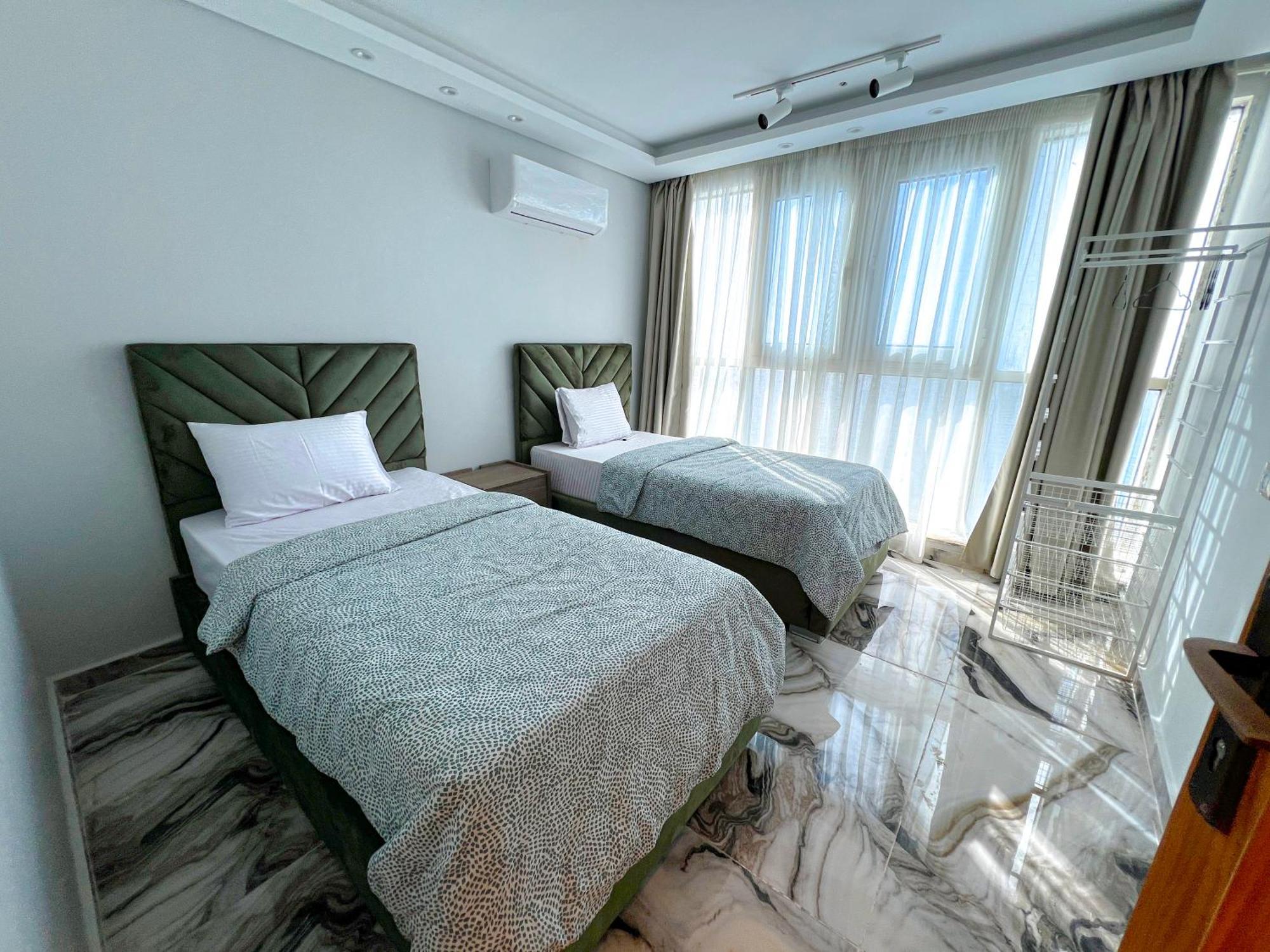 Skyline Premium Properties อเล็กซานเดรีย ภายนอก รูปภาพ