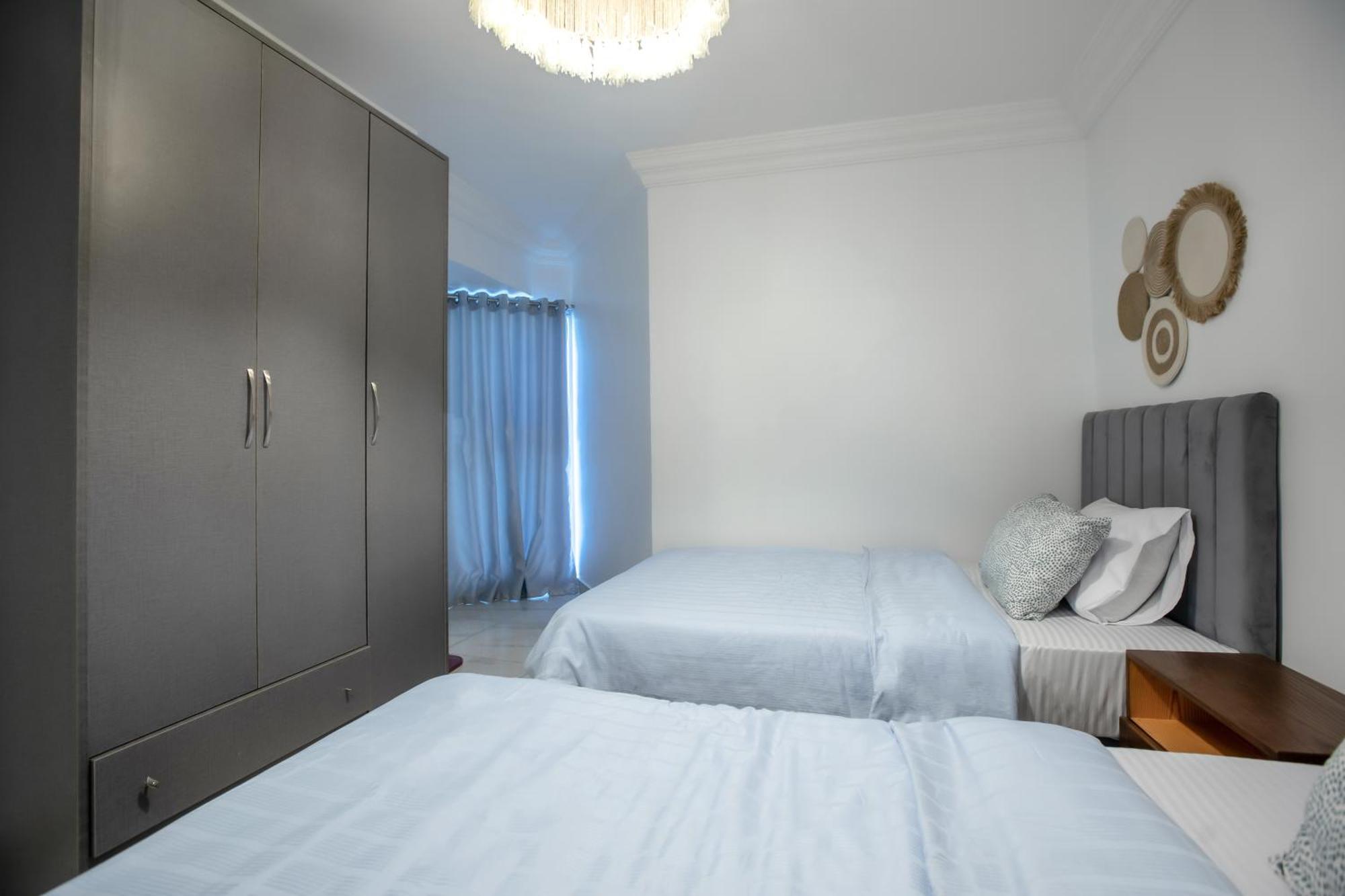 Skyline Premium Properties อเล็กซานเดรีย ภายนอก รูปภาพ